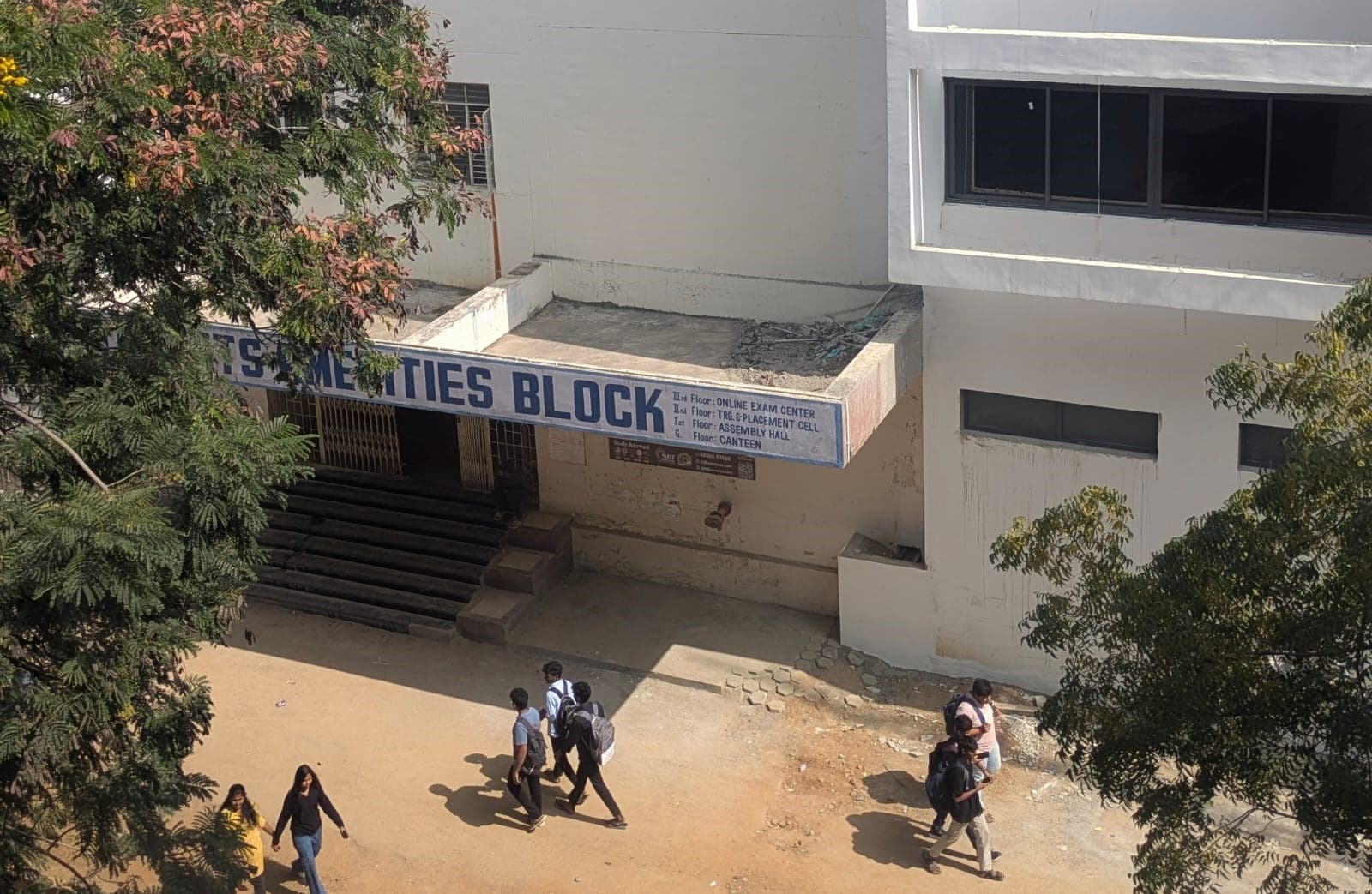 CBIT Academic Building photo 22